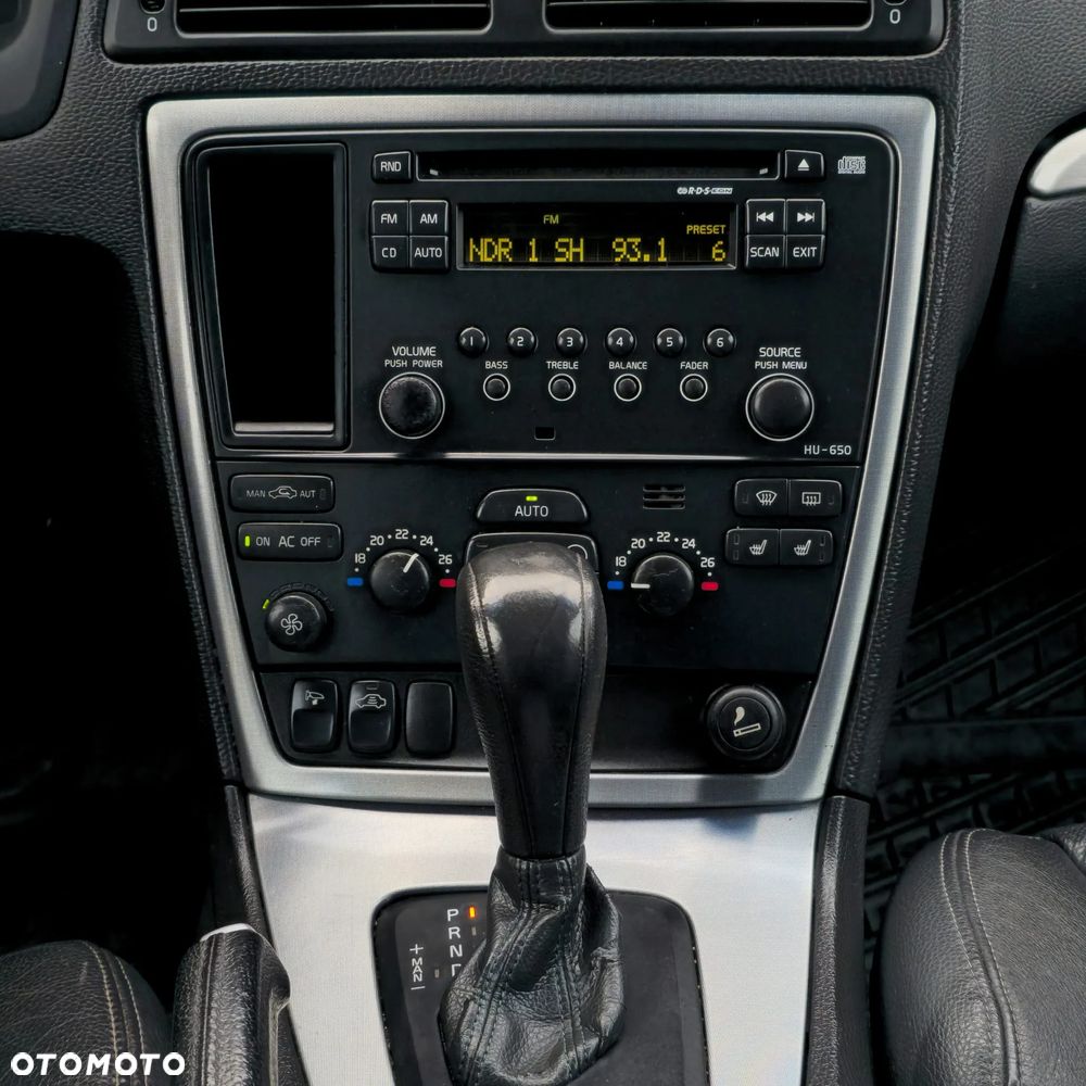 Volvo S60 2.4D Automatik Momentum - 29