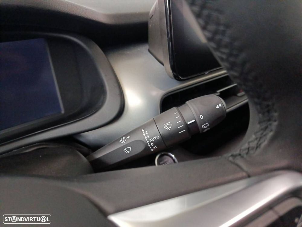 Jeep Avenger 1.2 GSE T3 Altitude - 13