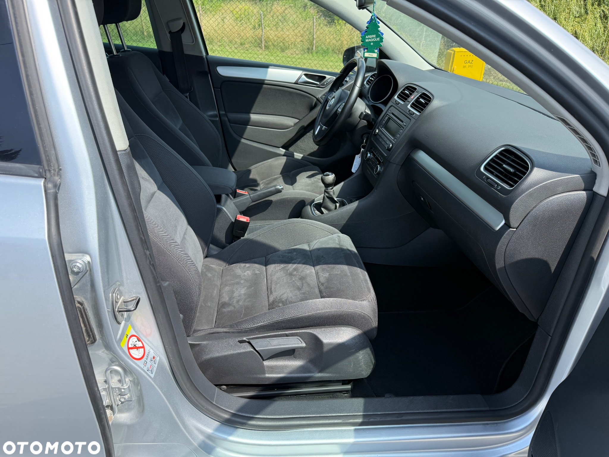 Volkswagen Golf 1.2 TSI BlueMotion Technology Comfortline - 21