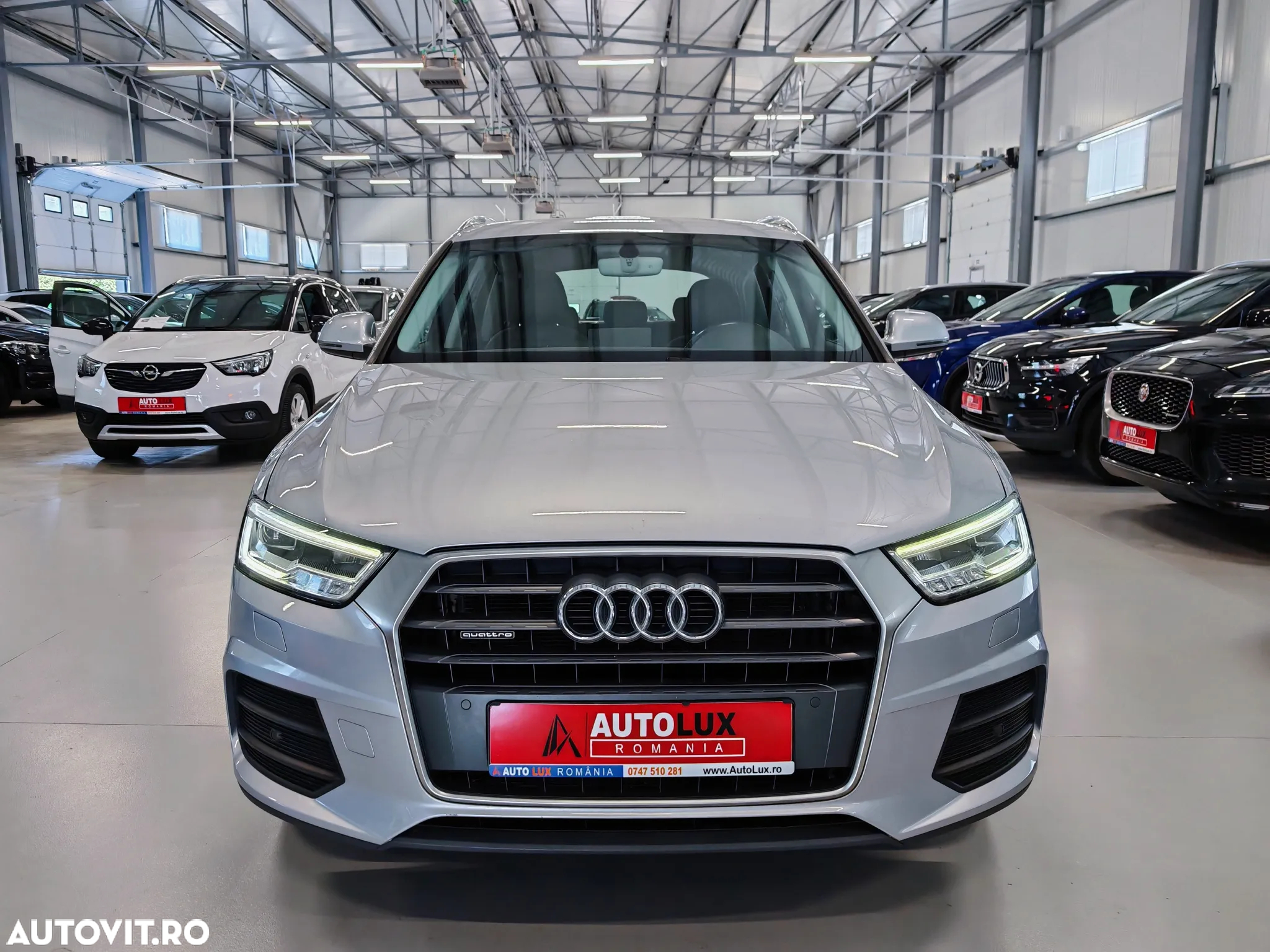 Audi Q3 2.0 35 TDI S tronic - 3