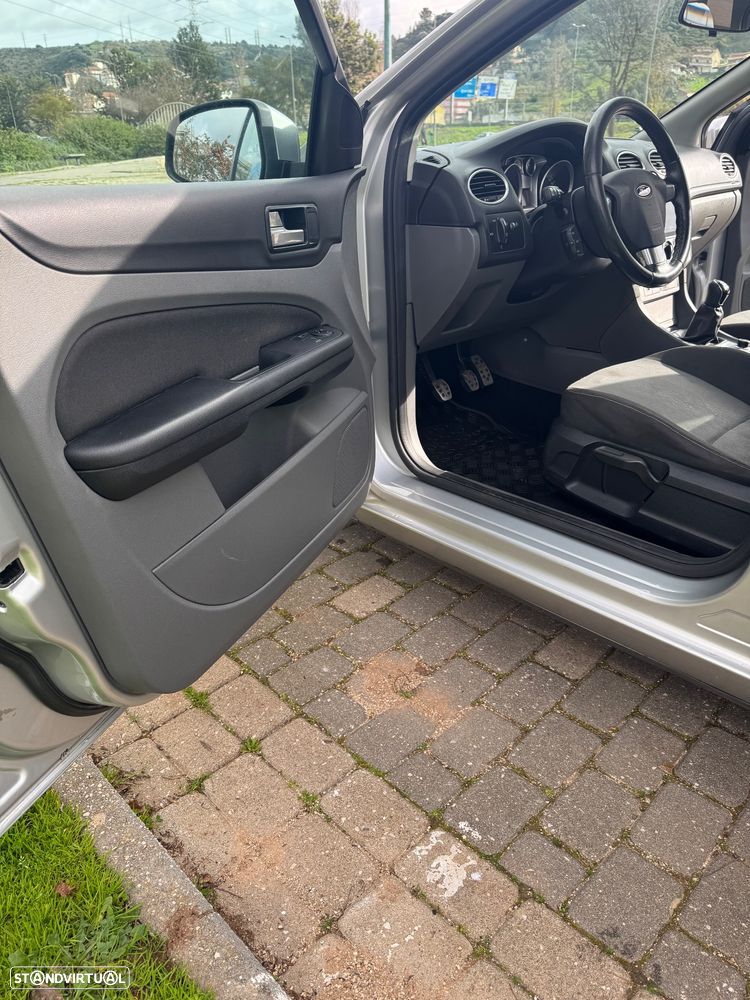 Ford Focus 1.6 TDCi Connection - 12