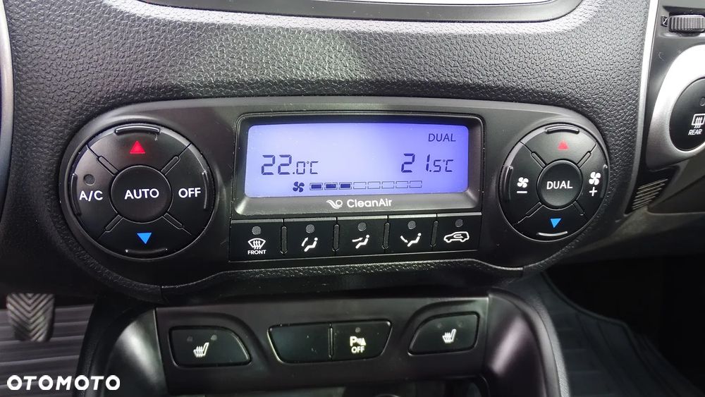 Hyundai ix35 1.7 CRDi 2WD blue Style - 18