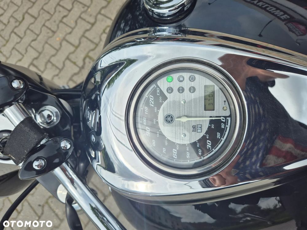 Yamaha XVS - 11