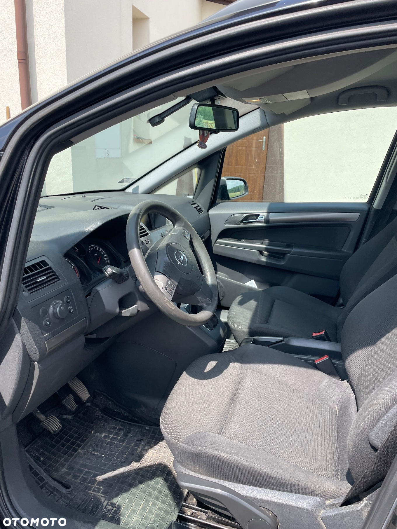 Opel Zafira 1.9 CDTI Cosmo - 4