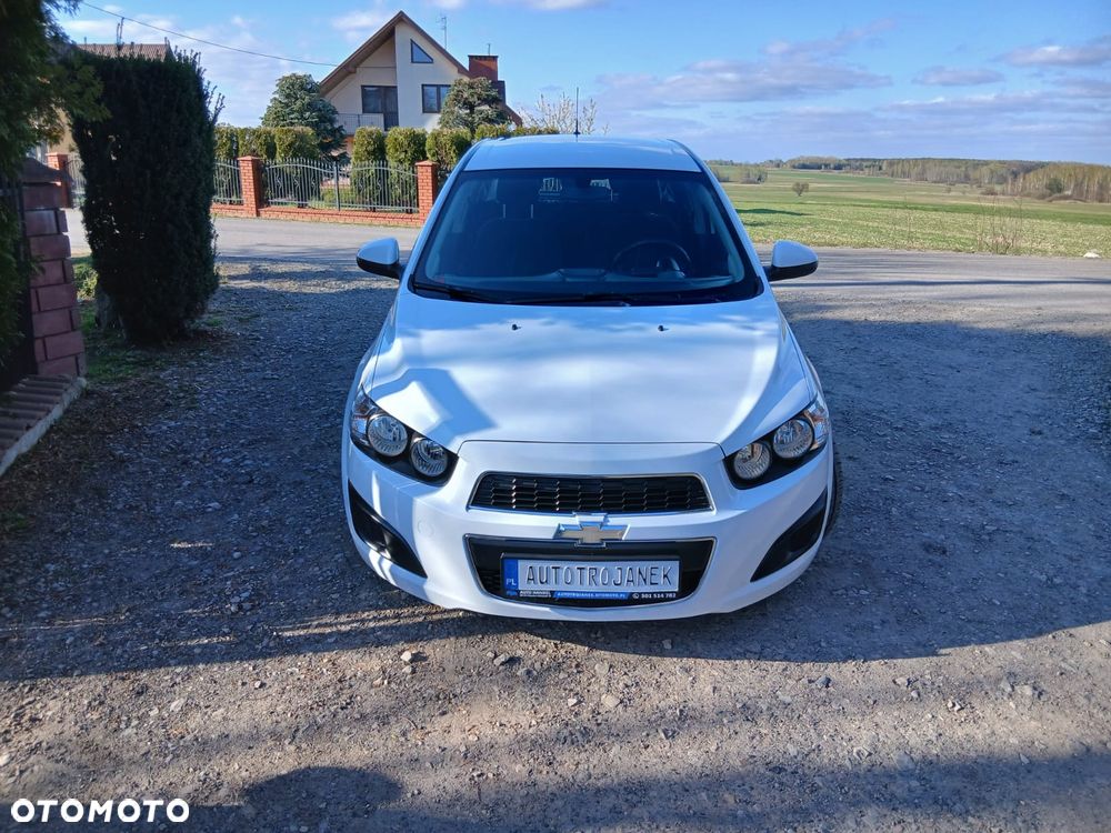 Chevrolet Aveo 1.4 16V LT - 2