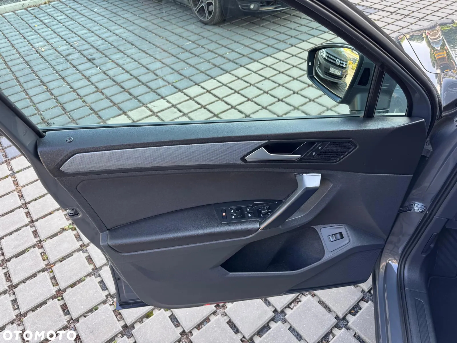 Volkswagen Tiguan 2.0 TDI SCR Life DSG - 12
