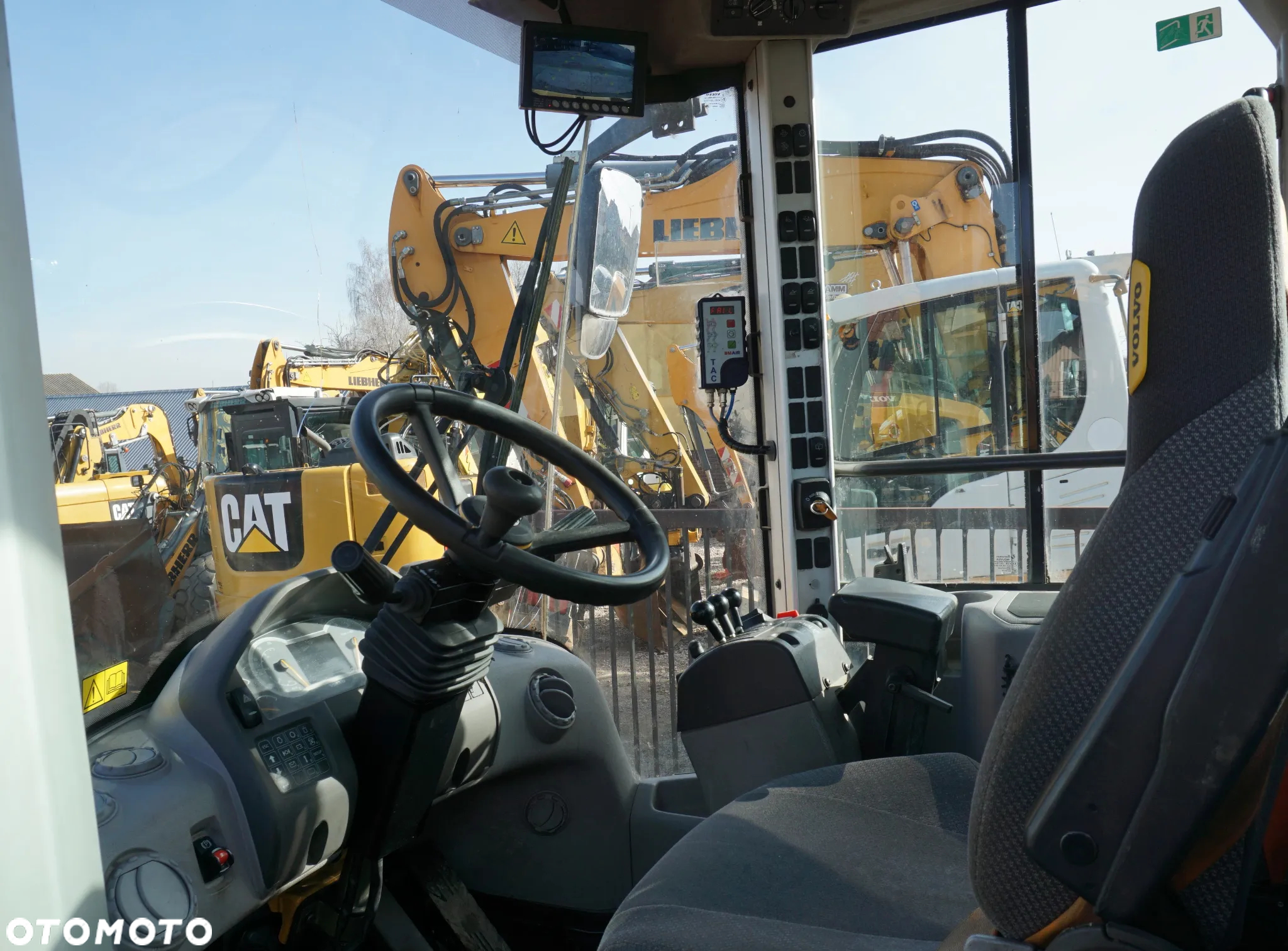 Volvo L 70 H - 11