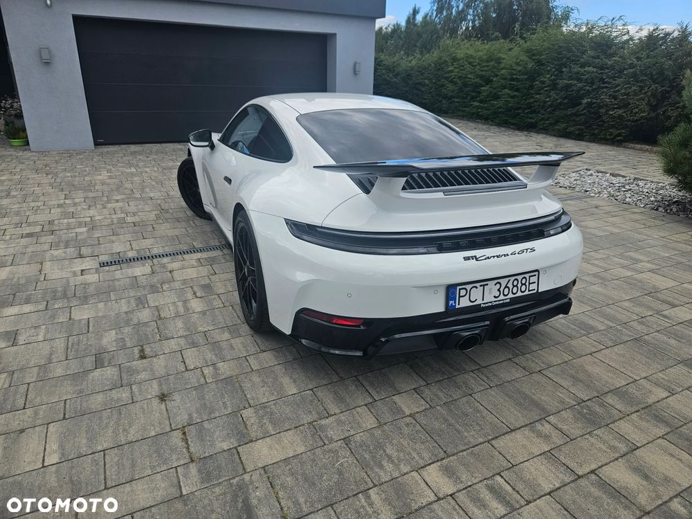 Porsche 911 Carrera T-Hybrid 4 GTS - 6