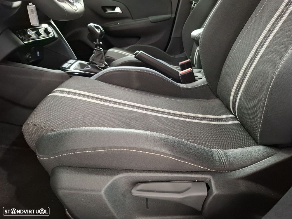 Opel Corsa 1.2 T GS - 24