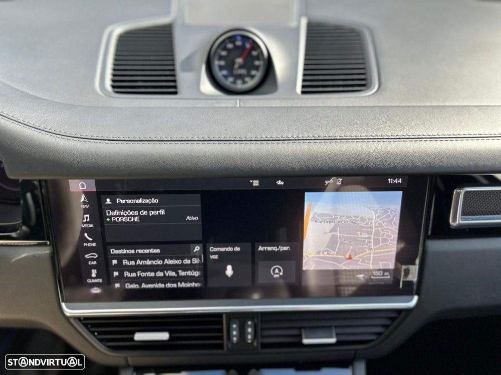 Porsche Cayenne GTS - 19