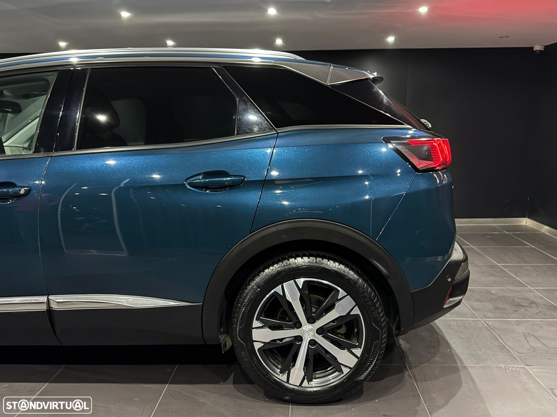 Peugeot 3008 1.5 BlueHDi Allure Pack EAT8 - 5