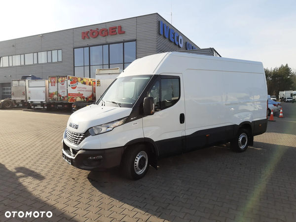 Iveco 35S16V (28325)