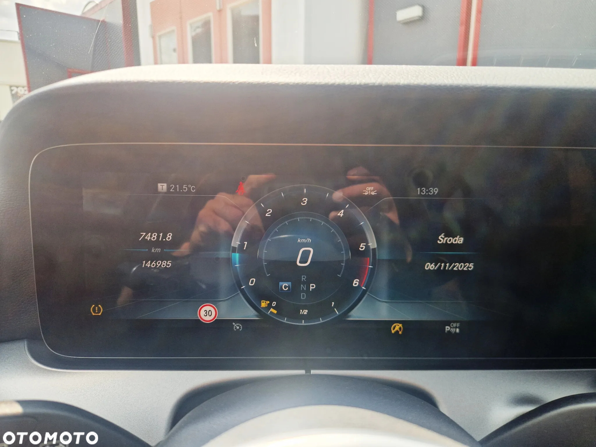Mercedes-Benz Klasa E 200 d 9G-TRONIC - 9