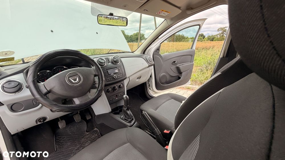 Dacia Logan - 12