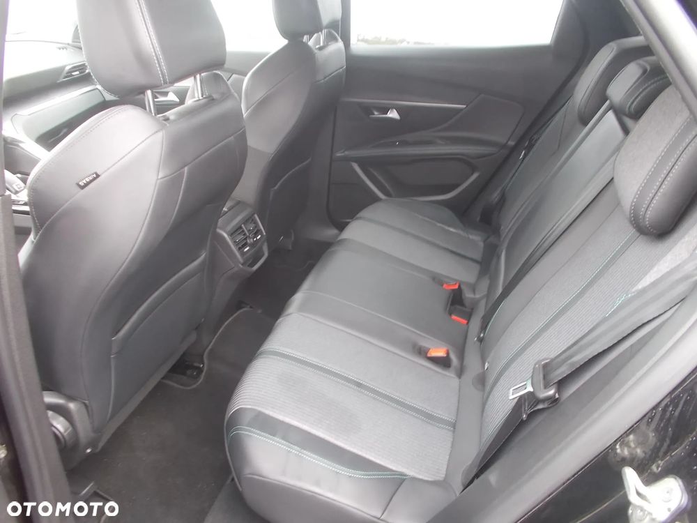 Peugeot 3008 1.2 PureTech Active Pack S&S EAT8 - 20