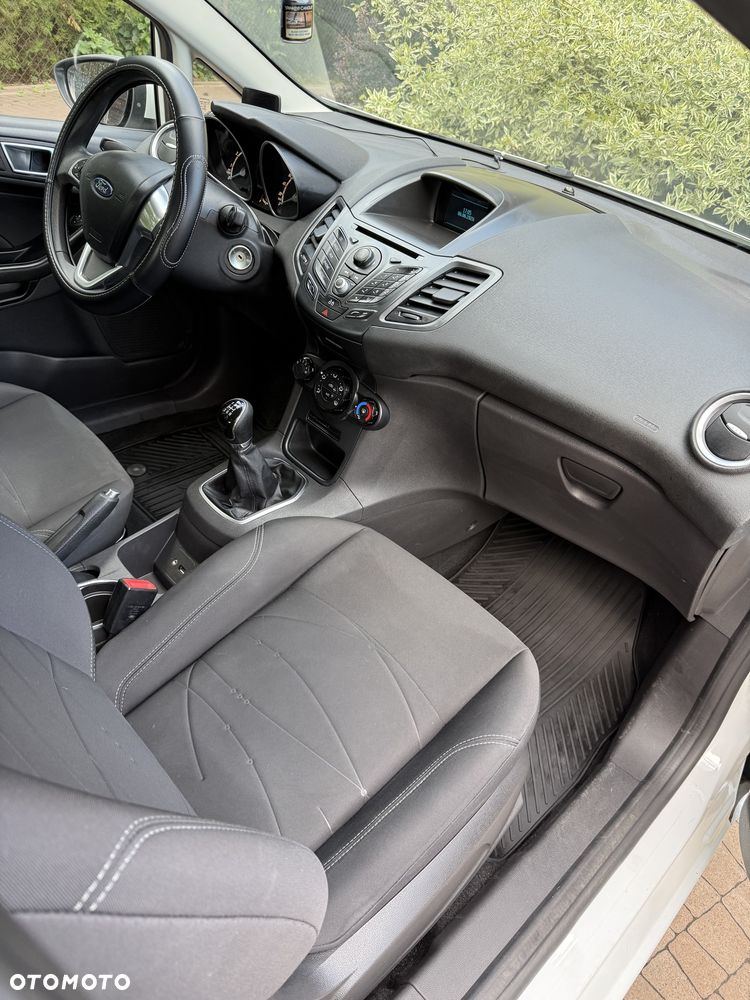 Ford Fiesta 1.25 Silver X Plus EU6 - 9