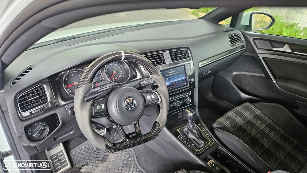 VW Golf 2.0 TDI GTD DSG - 14
