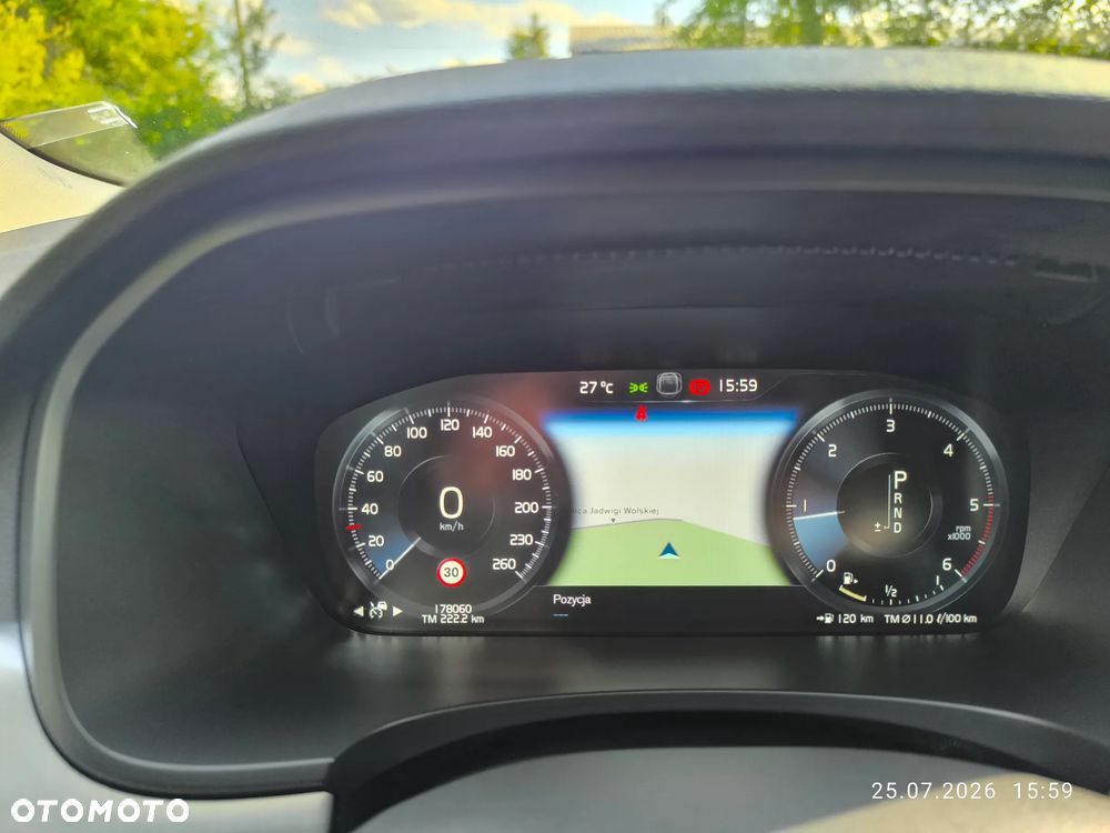 Volvo V90 D5 AWD Momentum Pro - 16