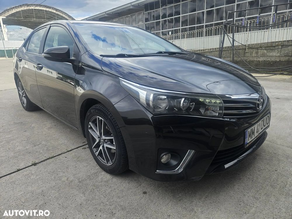 Toyota Corolla 1.6 Valvematic Luna - 2