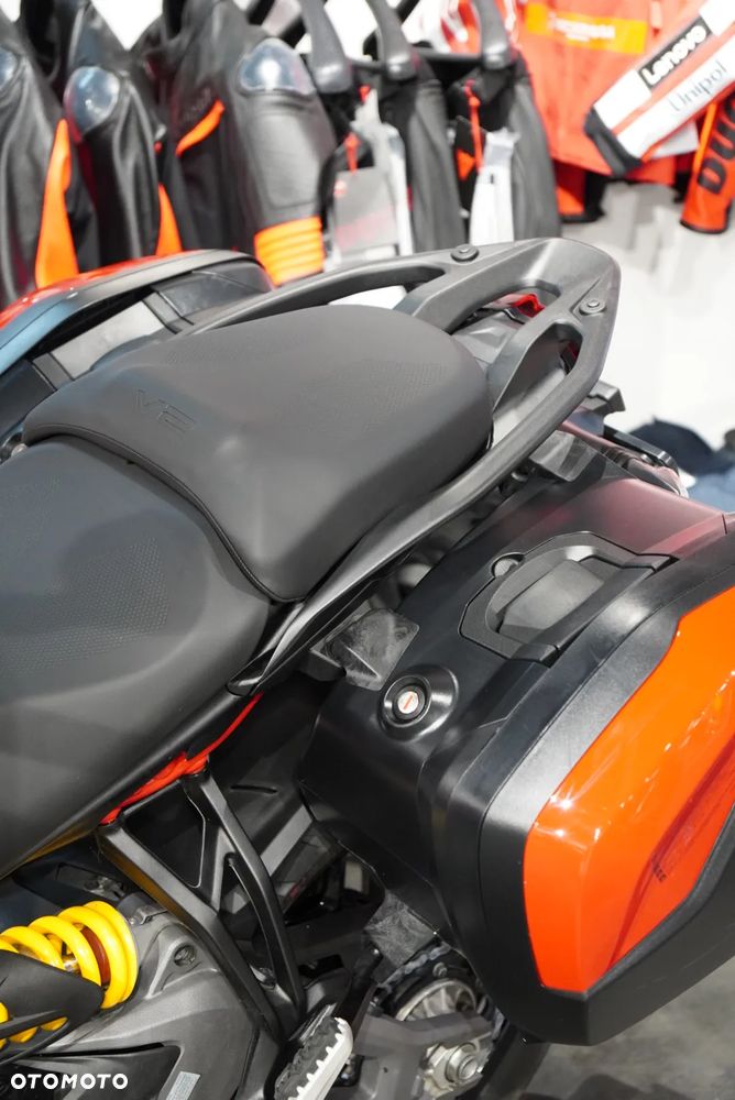 Ducati Multistrada - 8