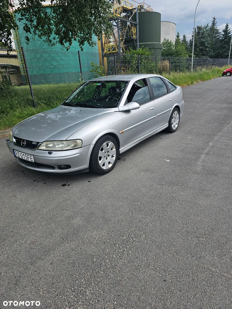 Opel Vectra - 1