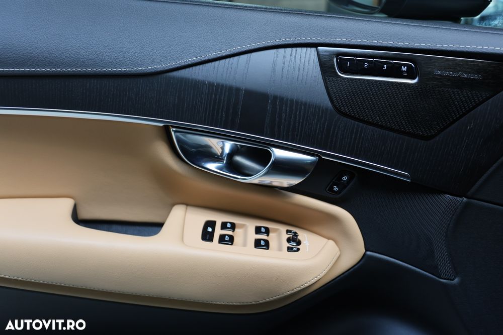 Volvo XC 90 T8 AWD Recharge Plus Bright - 37