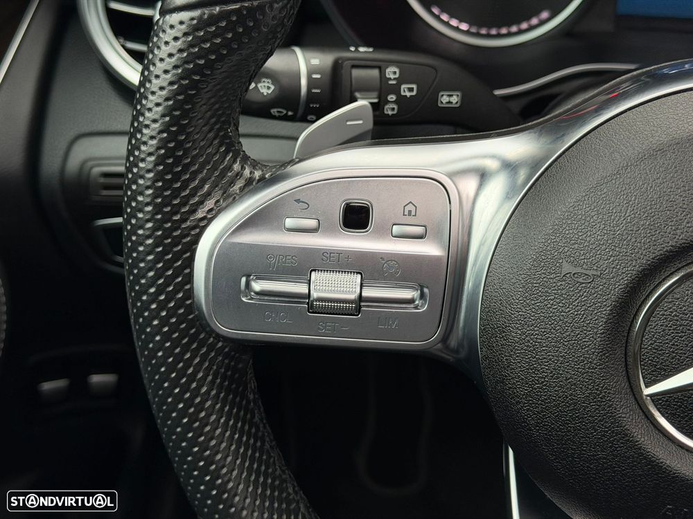 Mercedes-Benz GLC 300 e 4Matic - 36