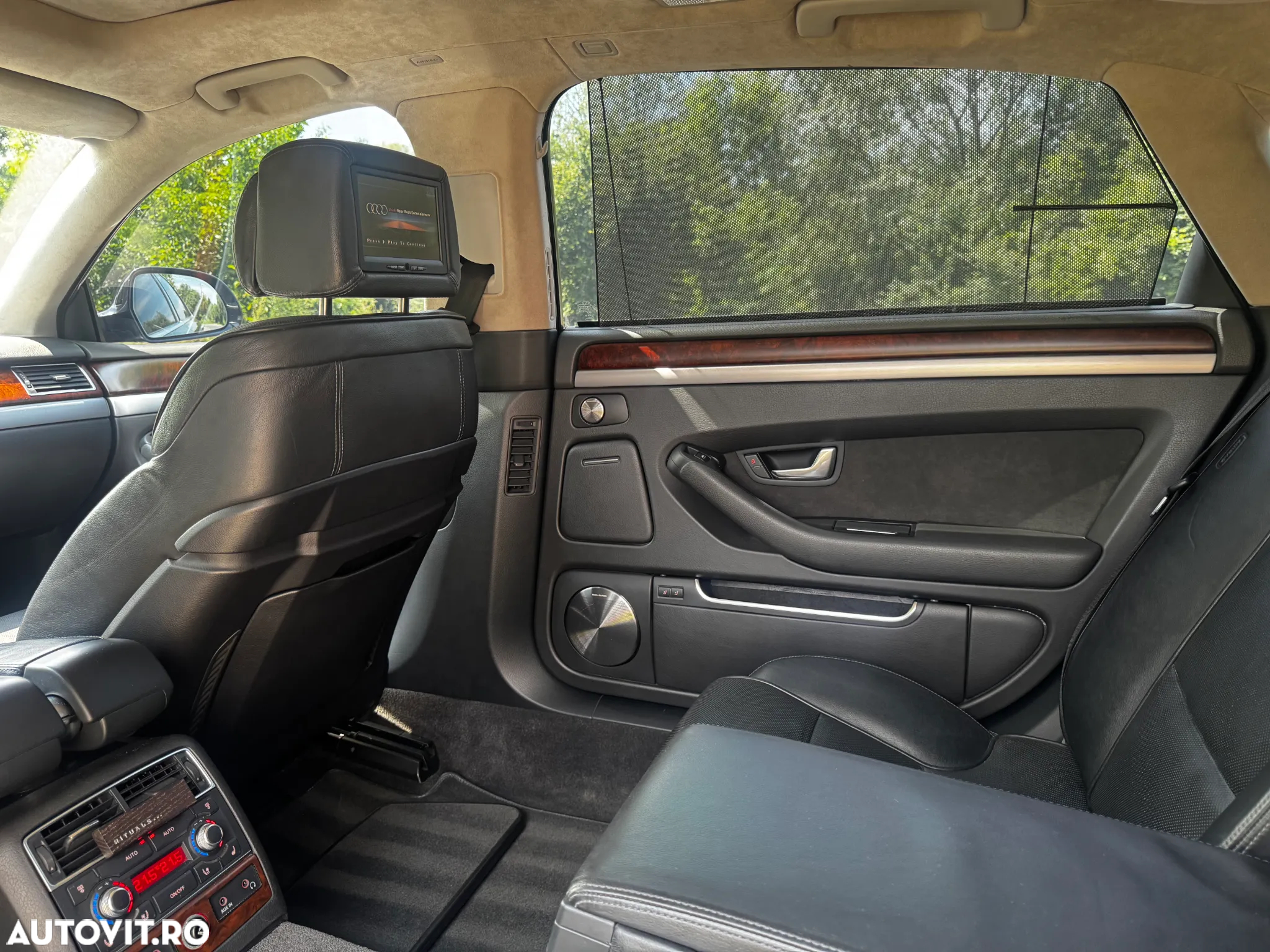 Audi A8 4.2 FSI quattro Tip - 11
