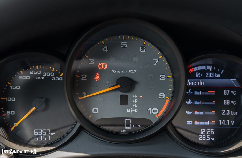 Porsche 718 Spyder RS - 14