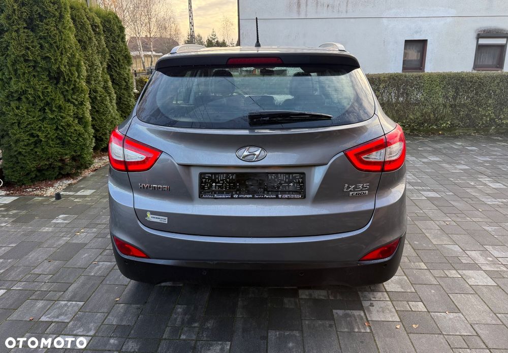 Hyundai ix35 1.7 CRDi 2WD Fifa World Cup Edition - 9