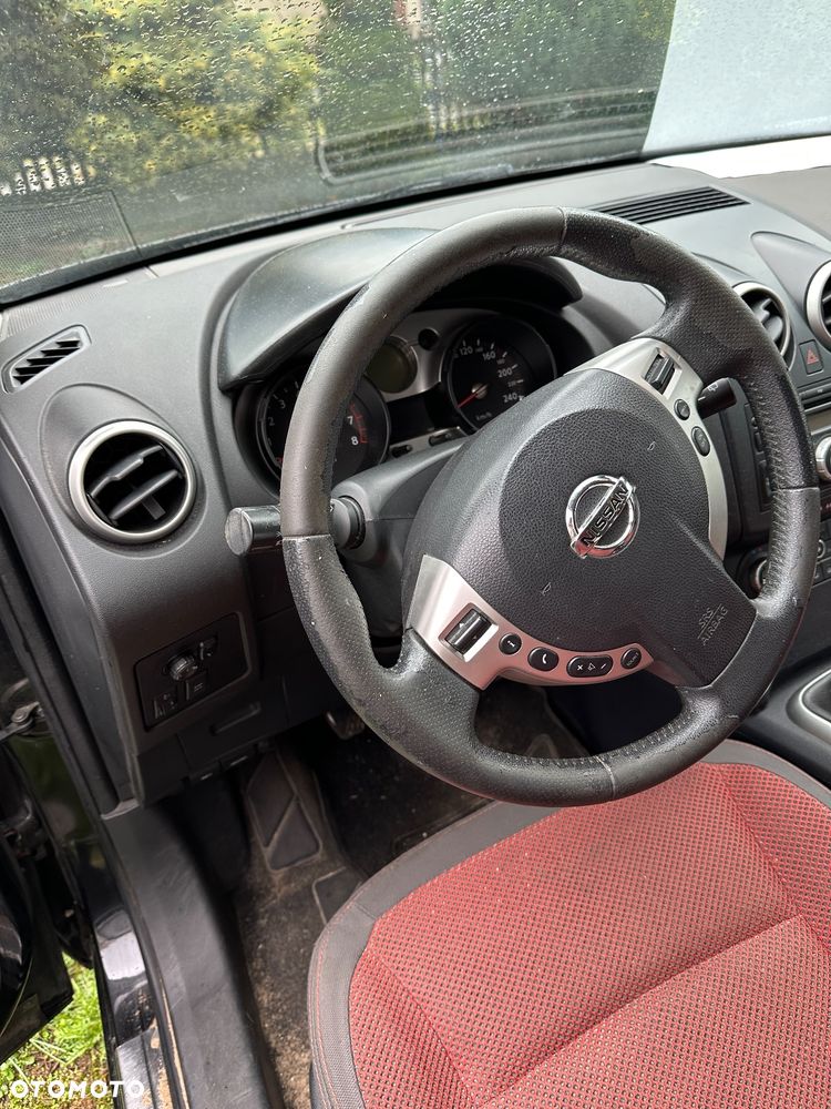 Nissan Qashqai 1.6 Visia - 6