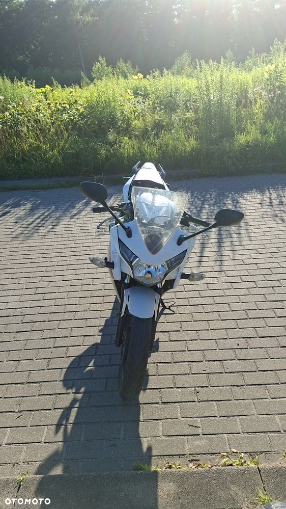 Honda CBR - 3