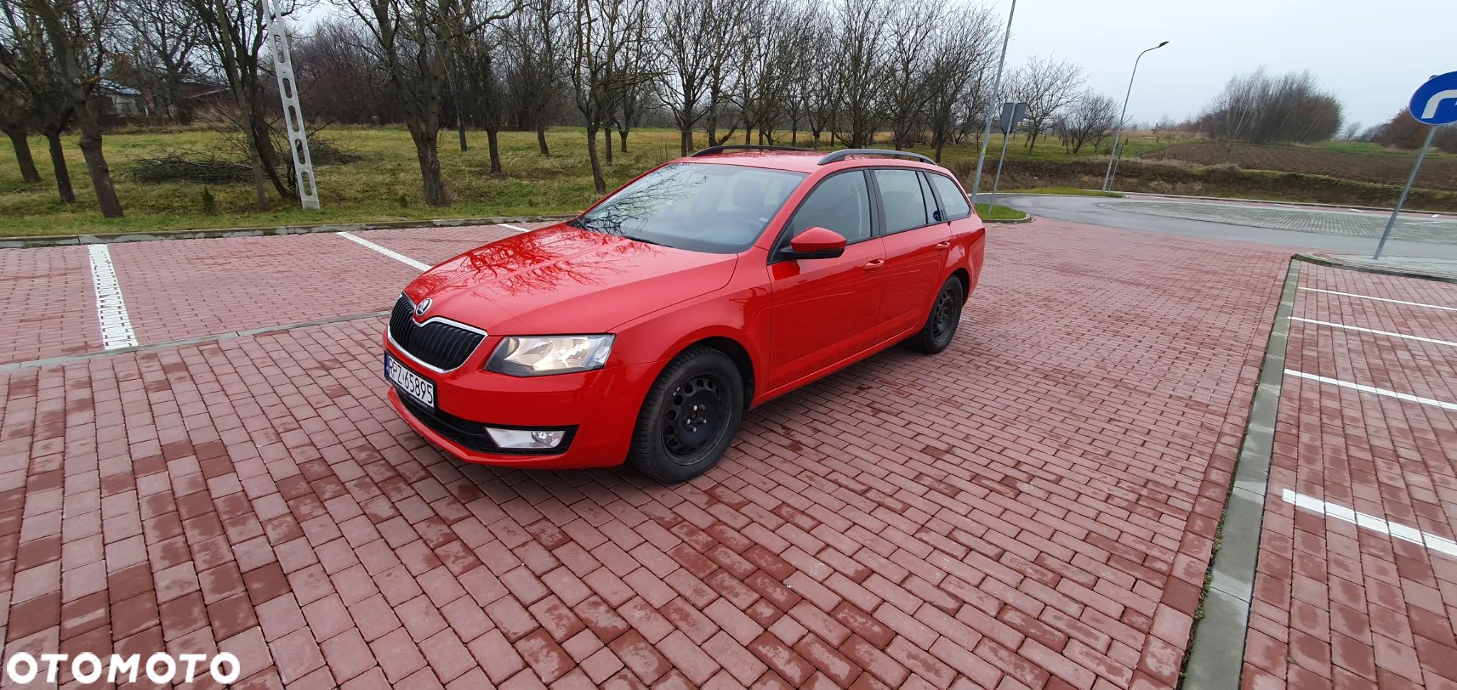 Skoda Octavia 1.6 TDI Ambition - 1