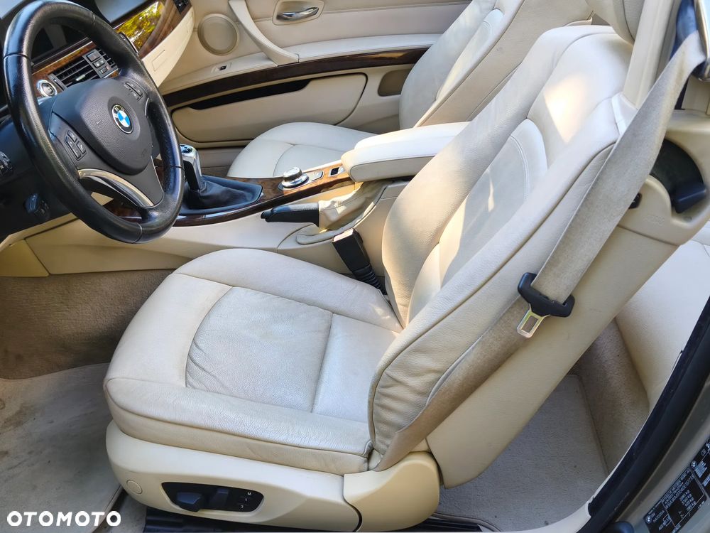BMW Seria 3 320d - 17