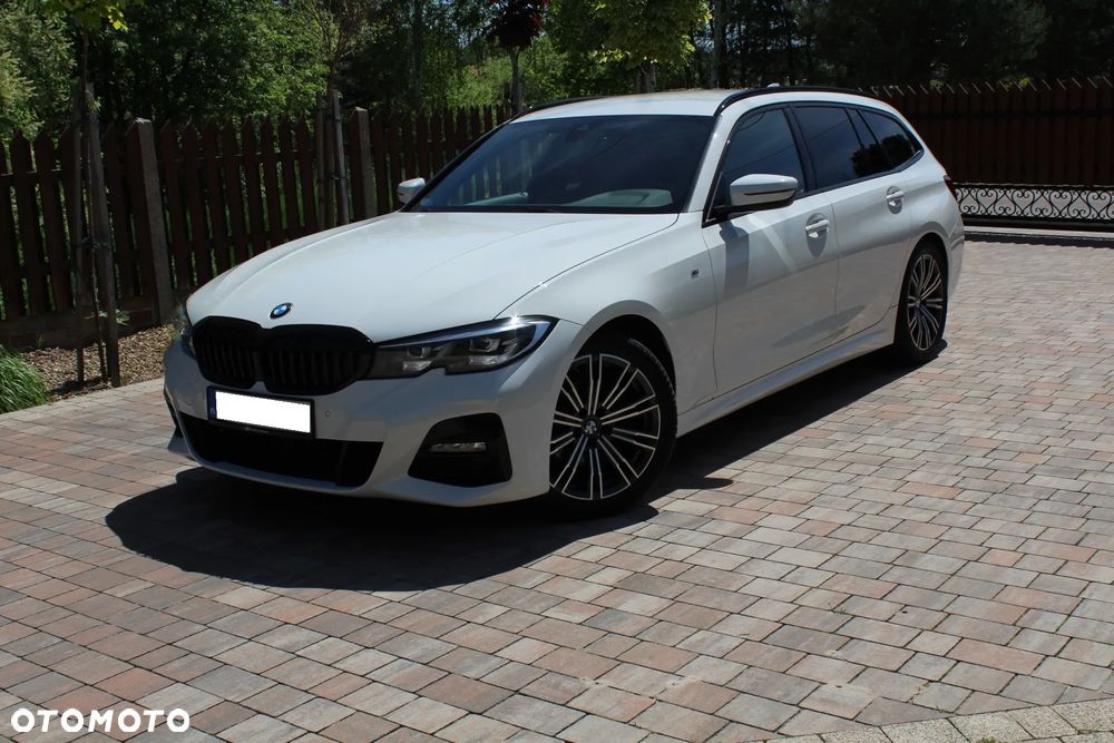 BMW Seria 3 320i M Sport sport - 1