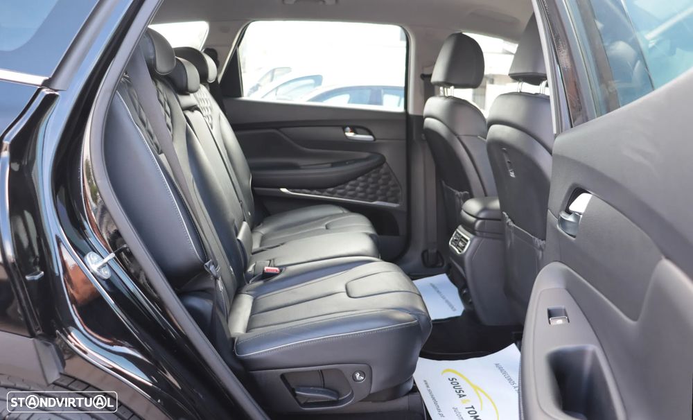 Hyundai Santa Fe 1.6 T-GDI PHEV Vanguard - 18