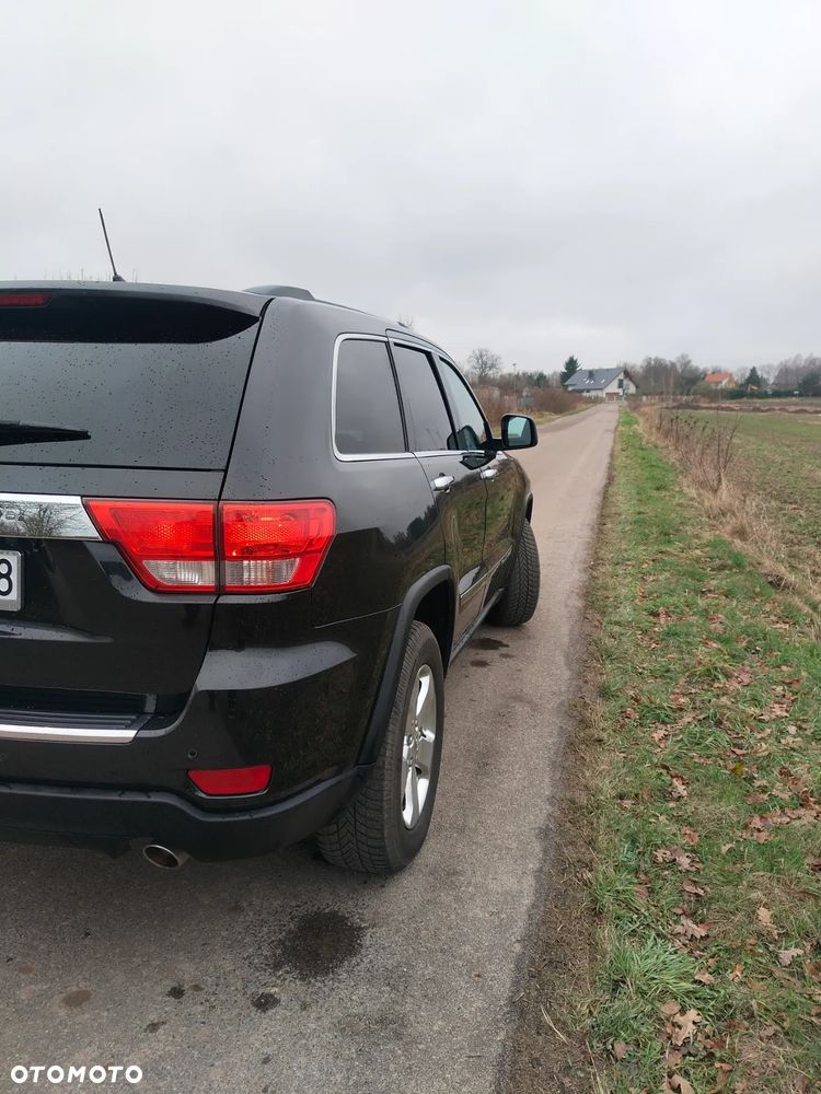 Jeep Grand Cherokee - 8