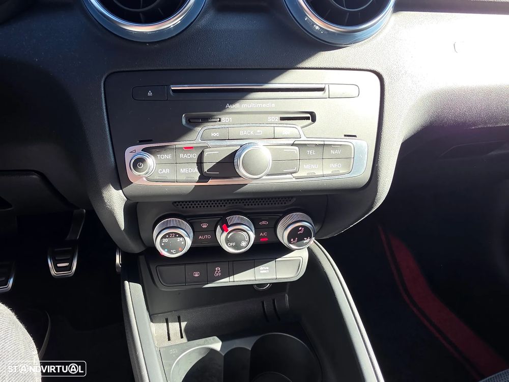 Audi S1 2.0 TFSi quattro - 16