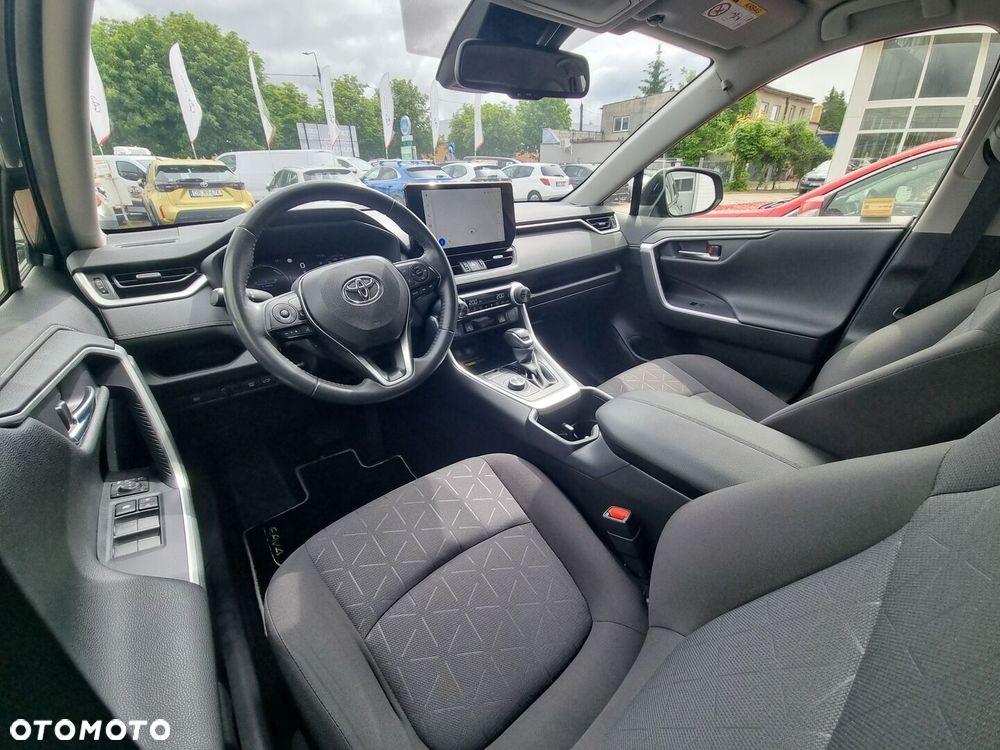 Toyota RAV4 - 15