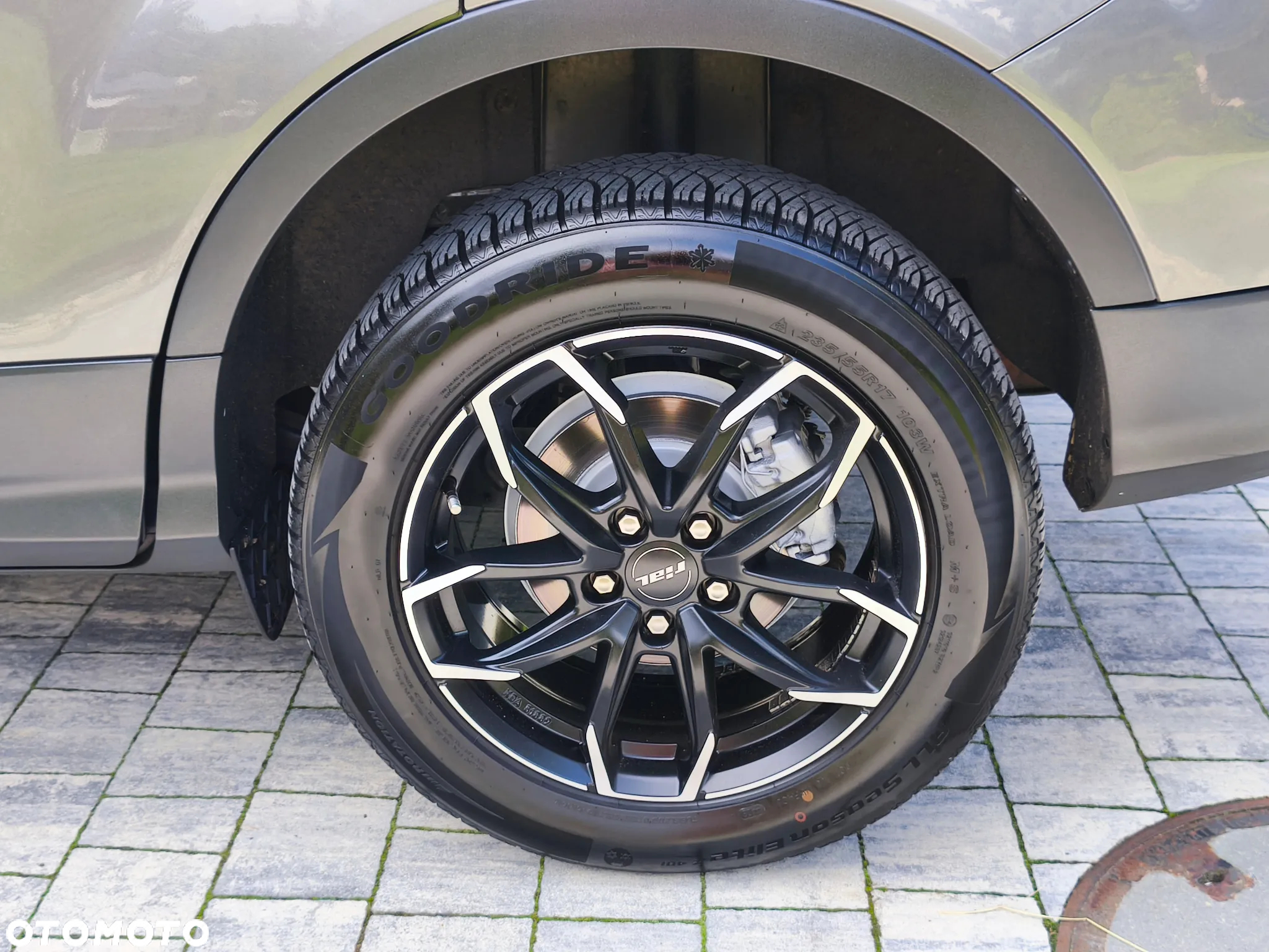 Ford Kuga 2.0 TDCi 4x4 Titanium - 31