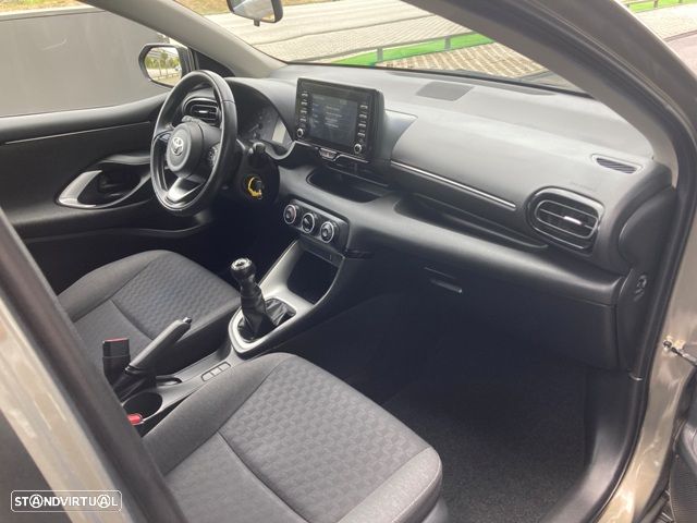 Toyota Yaris 1.0 VVT-i Comfort Plus - 29
