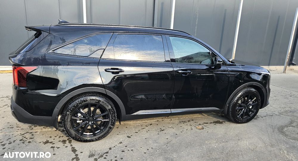 Kia Sorento 1.6 T-GDI HEV 6AT 4x4 7P Premium+ - 3