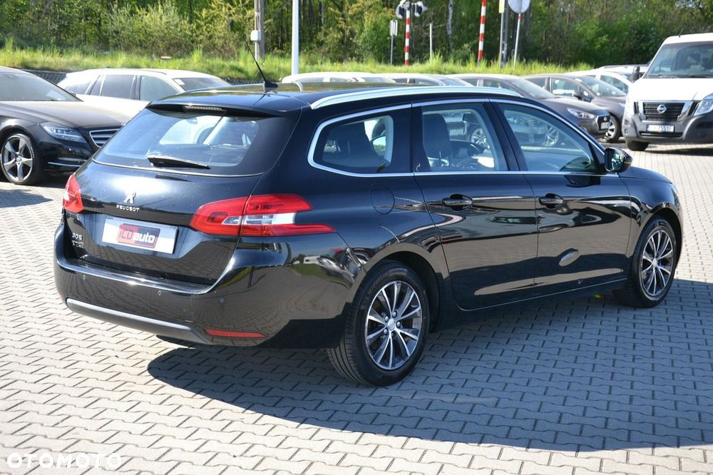 Peugeot 308 - 7