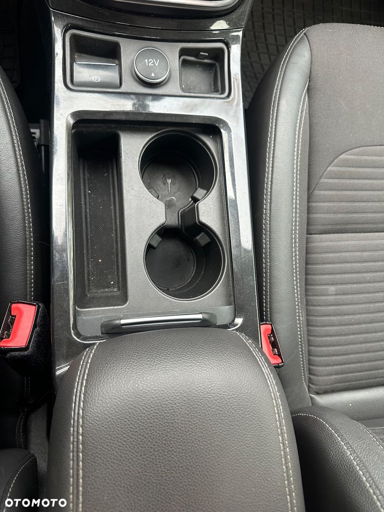 Ford Kuga 2.0 TDCi AWD Edition - 21