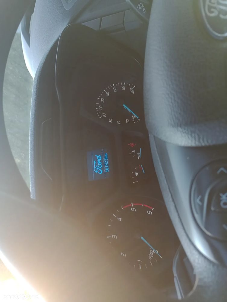 Ford Transit - 9