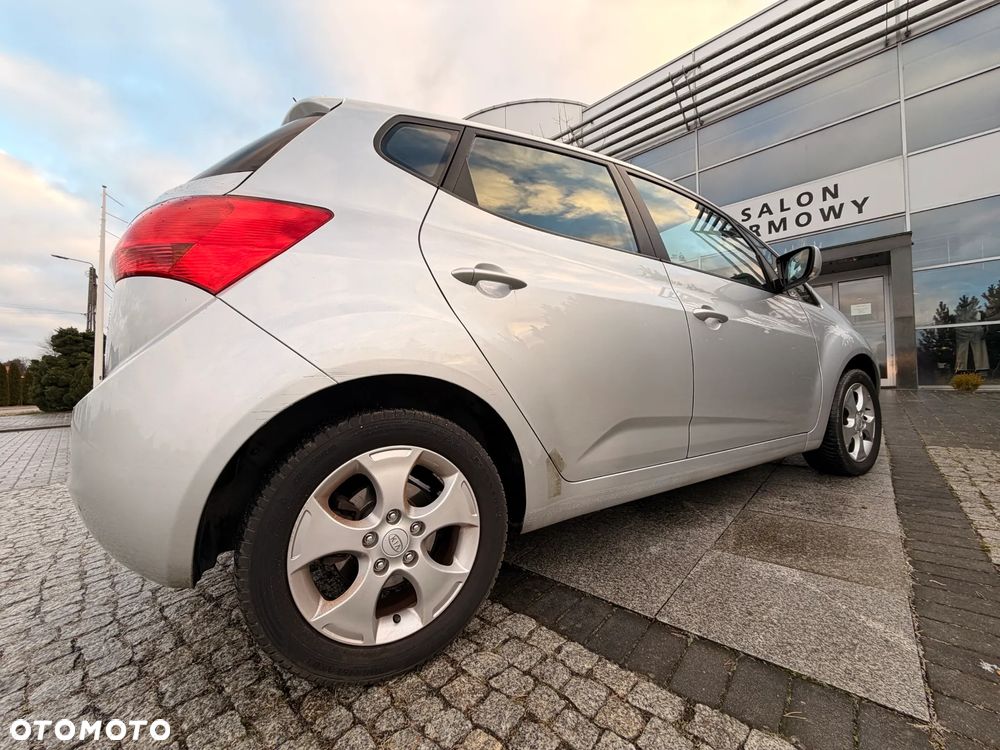Kia Venga 1.6 CVVT Automatik Titanium Collection - 4