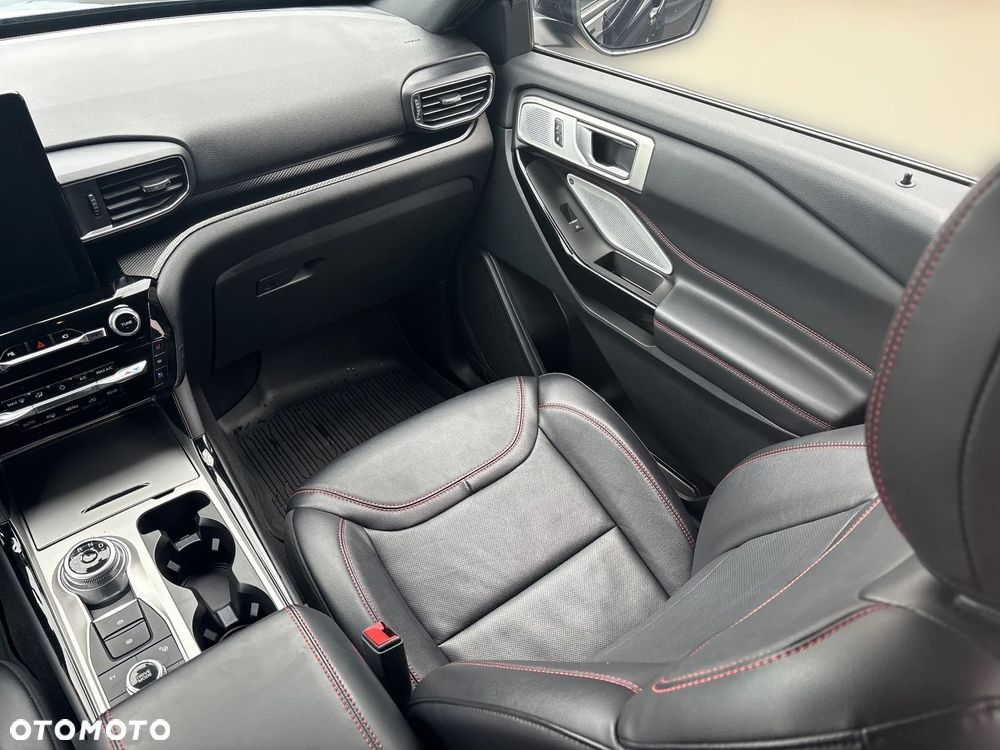 Ford Explorer 3.0 EcoBoost PHEV 4WD ST-Line - 22