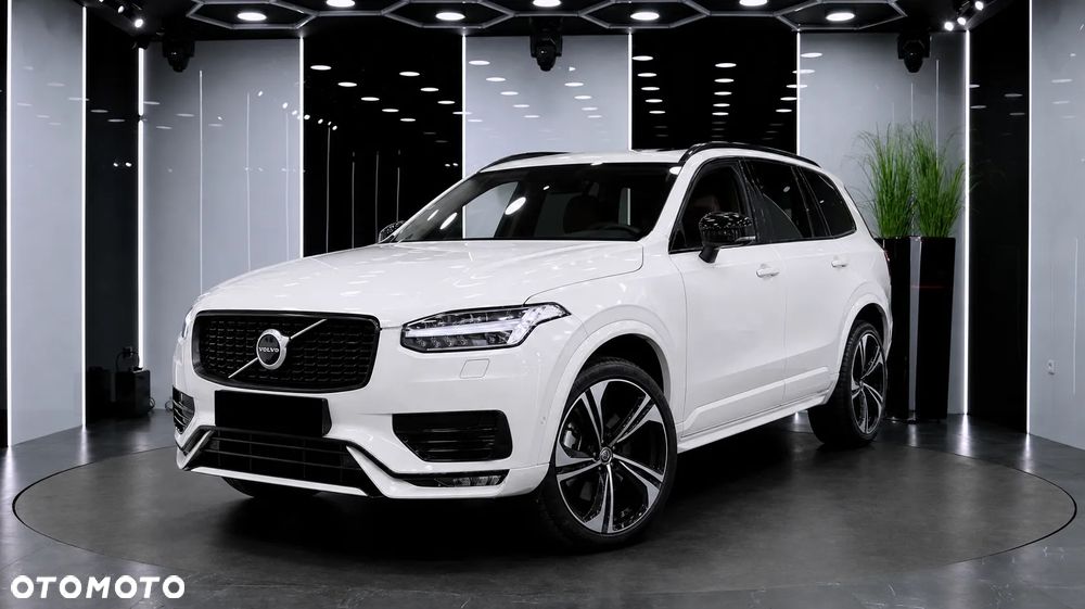 Volvo XC 90 B5 D AWD R-Design - 2