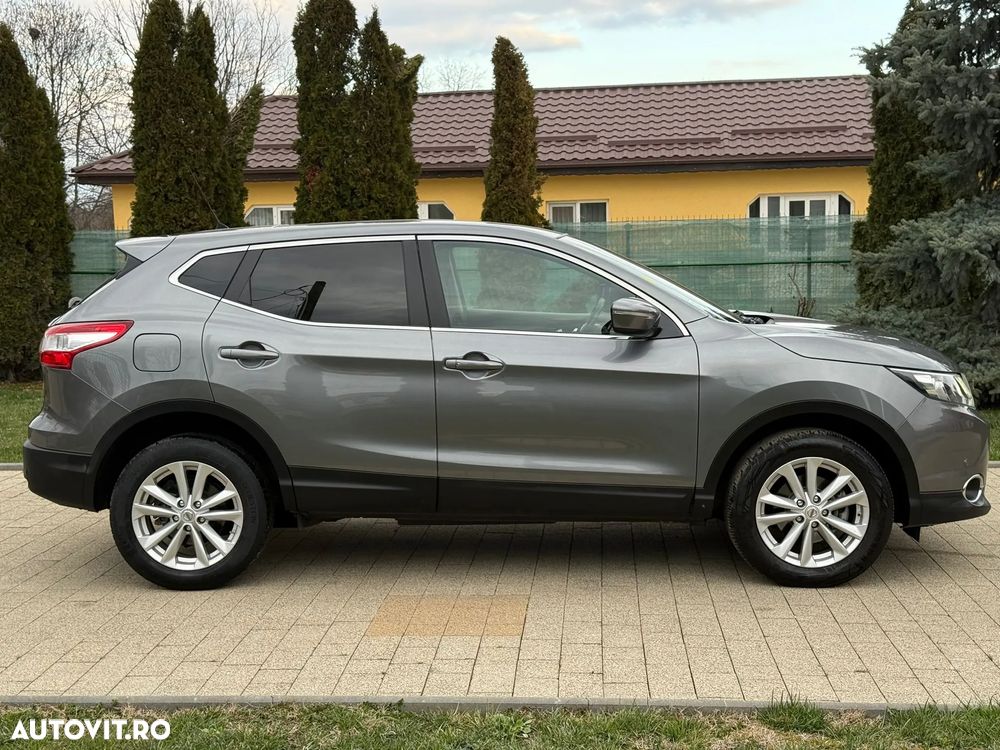 Nissan Qashqai 1.6 DCI Start/Stop N-Connecta - 25