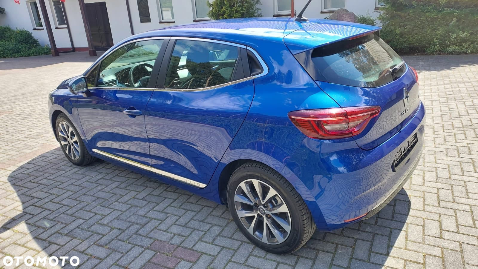 Renault Clio 1.6 E-TECH Intens - 12